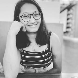 Meet your Posher, Rina